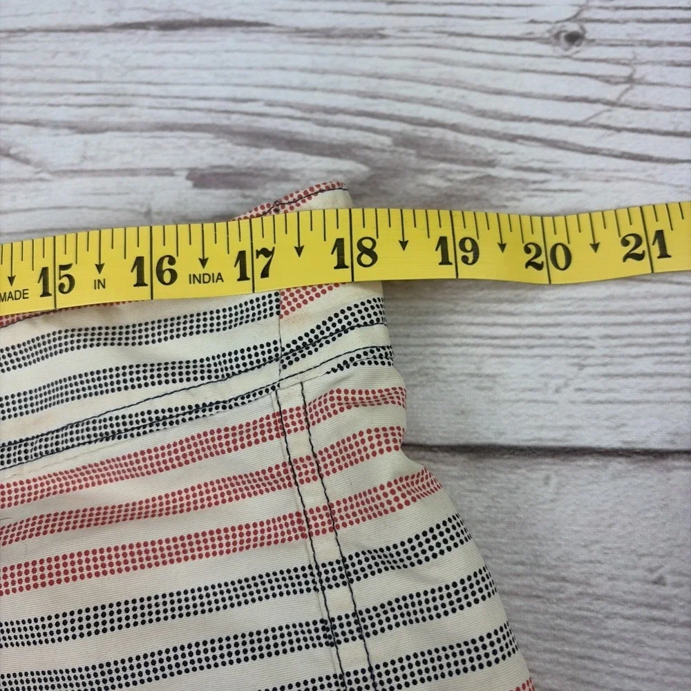 Patagonia Wavefarer Boardshorts Men's Red White Blue Stripe Stretch Drawstring